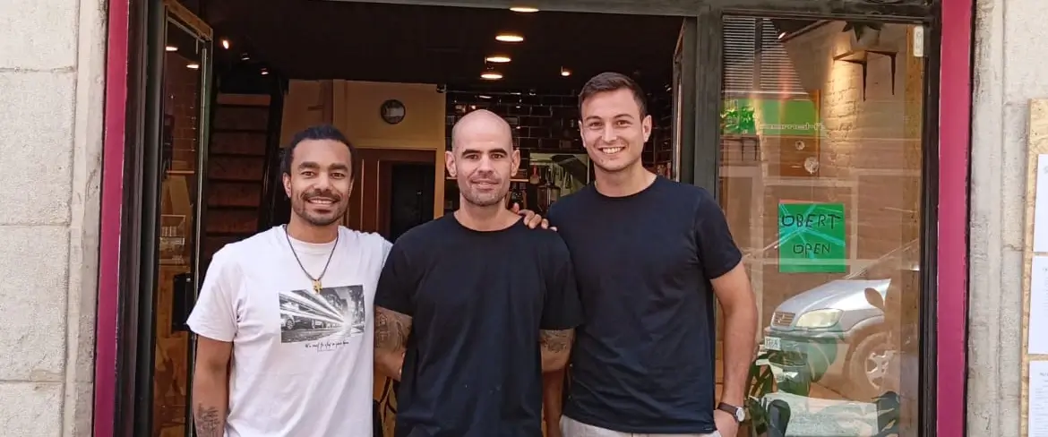 Asante Café, una nova cafeteria vegana impulsada amb el suport d’Autoocupació Incorpora