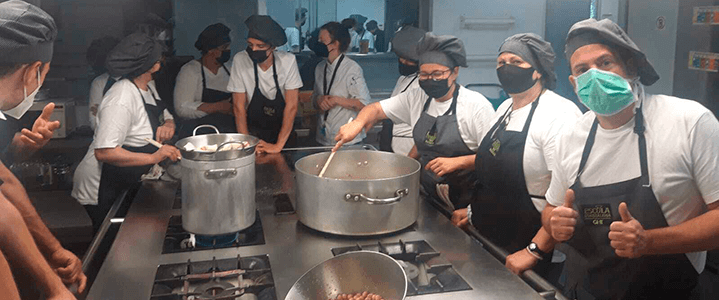 La Fundació Intermedia i l’Escola-Gremi d’Hostaleria i Turisme del Barcelonès Nord s’uneixen per reactivar el sector de la restauració